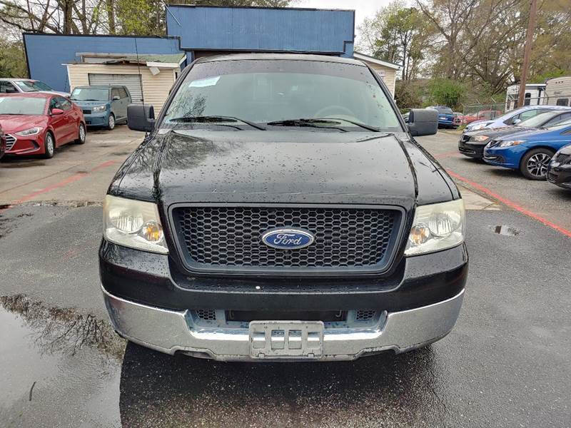 2004 Ford F-150 XLT