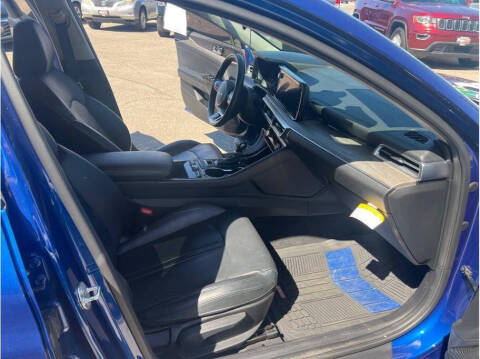 2024 Kia K5 EX