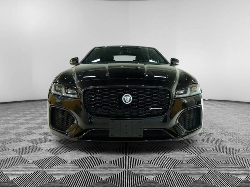 2024 Jaguar XF P250 R-Dynamic SE