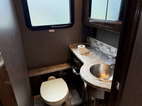 2020 Thor Motor Coach Aria 3901