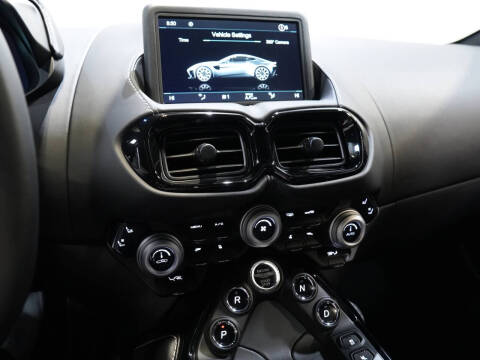 2020 Aston Martin Vantage