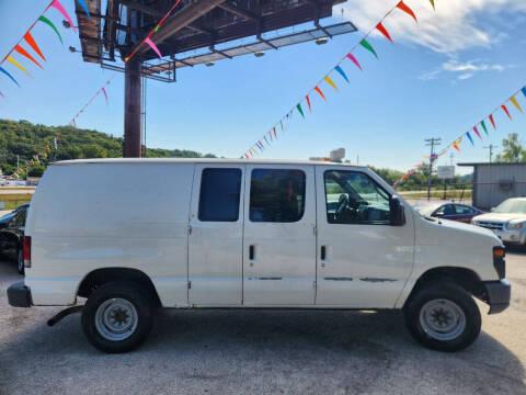 2013 Ford E-Series E-350 SD