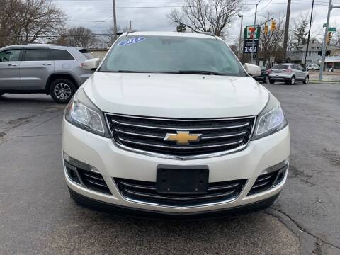 2014 Chevrolet Traverse for sale at DTH FINANCE LLC in Toledo OH