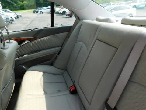 2005 Mercedes-Benz E-Class E 320