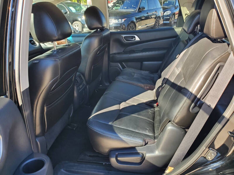 2013 Nissan Pathfinder SL