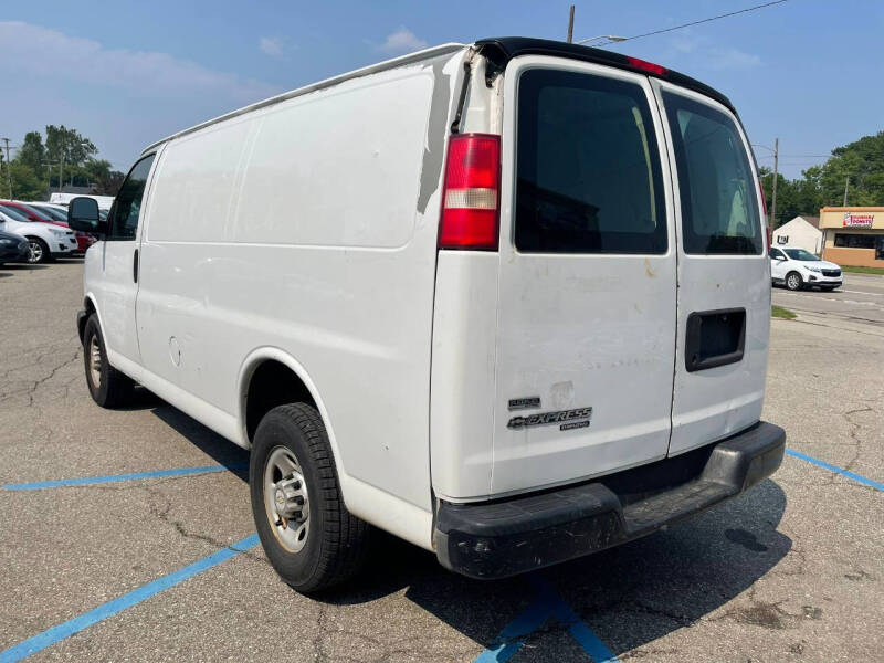 2012 Chevrolet Express 3500