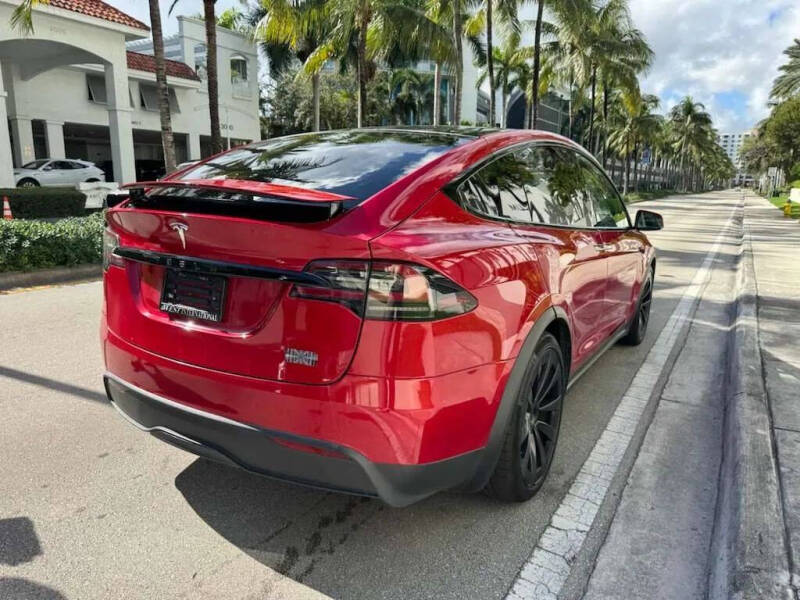 2023 Tesla Model X Plaid