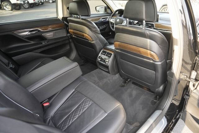 2016 BMW 7 Series 740i