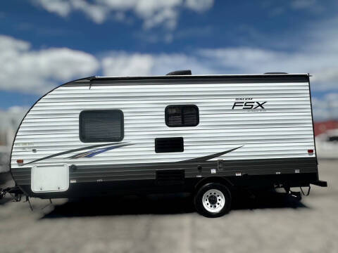2018 Forest River  SALEM FSX 177RBFS