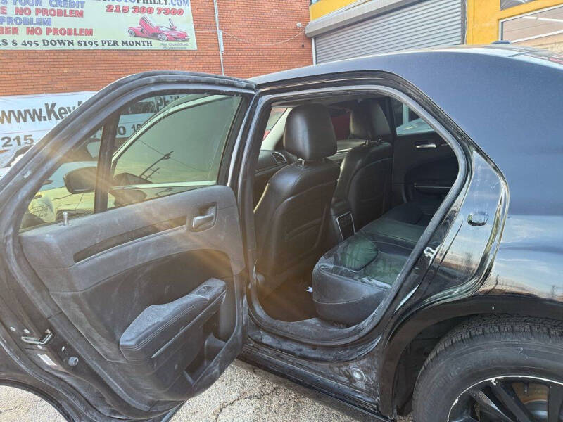 2017 Chrysler 300 Limited
