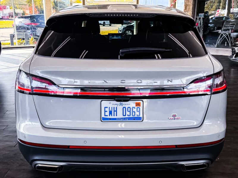 2023 Lincoln Nautilus Reserve