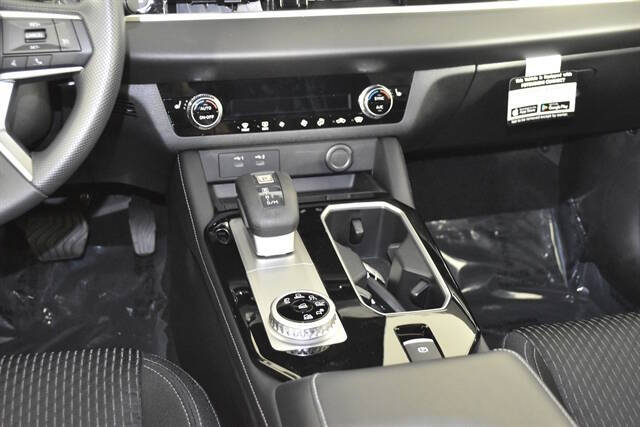 2025 Mitsubishi Outlander ES