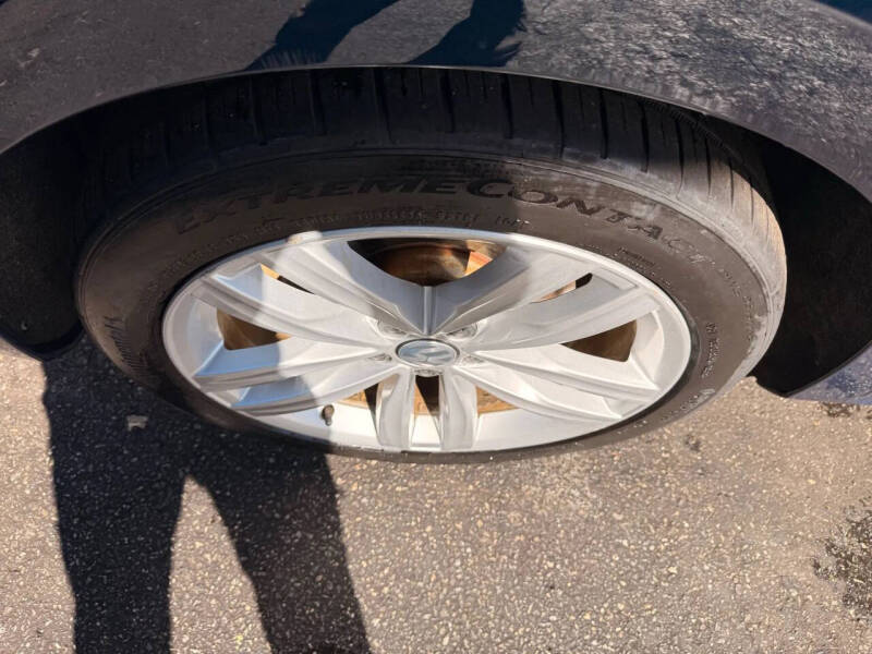 2018 Volkswagen Passat 2.0T SEL Premium