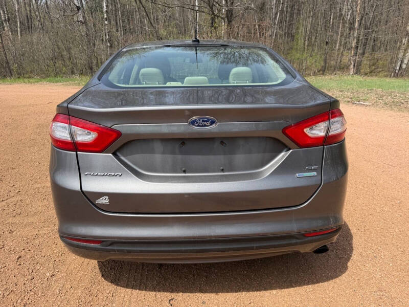 2014 Ford Fusion SE