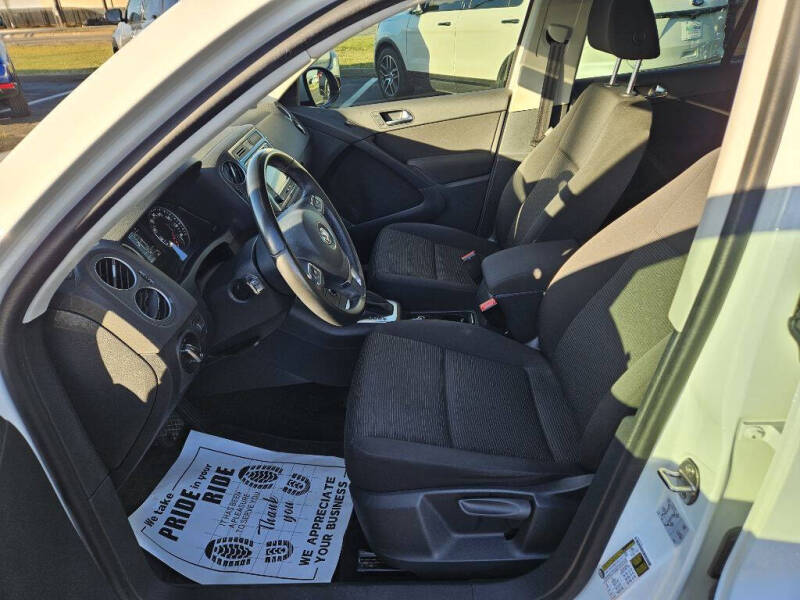 2018 Volkswagen Tiguan Limited 2.0T 4Motion