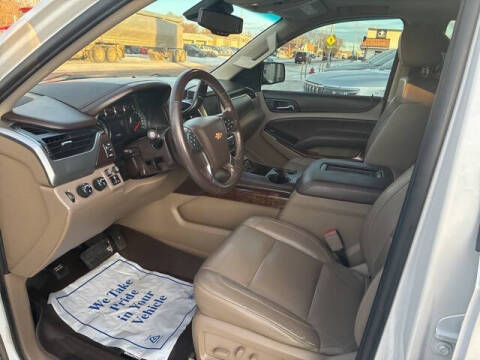 2019 Chevrolet Suburban LT