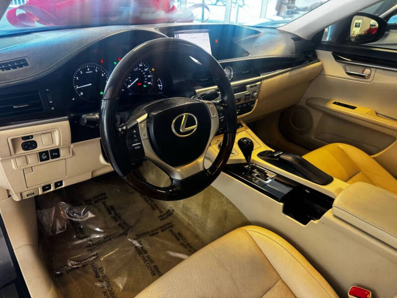 2013 Lexus ES 350