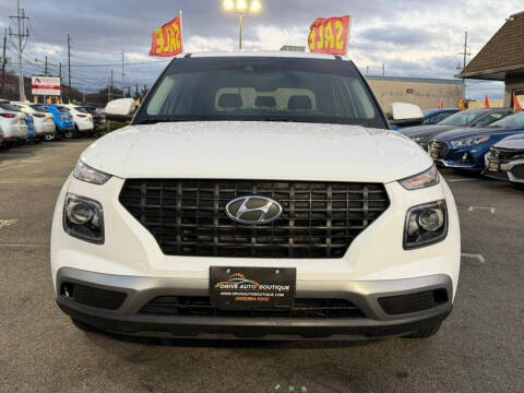 2022 Hyundai Venue SE