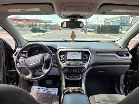 2020 GMC Acadia AT4