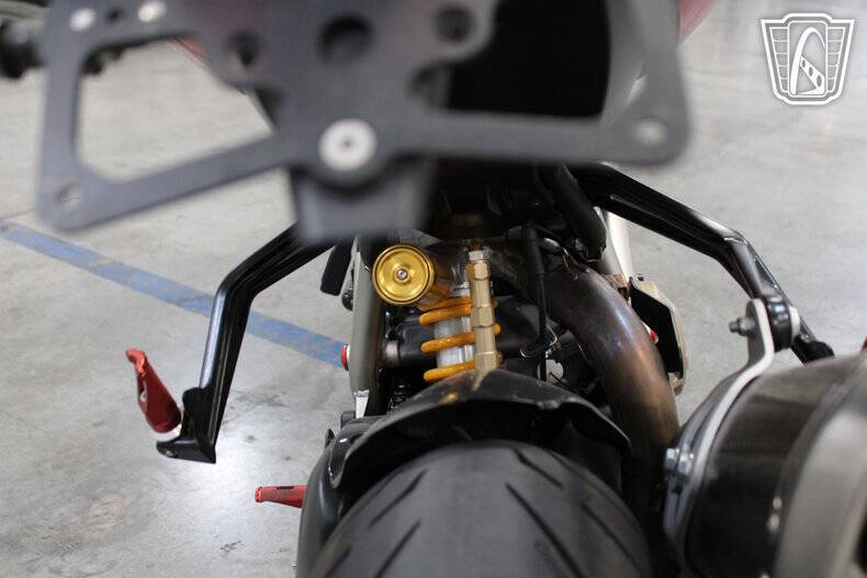 2010 Ducati Streetfighter