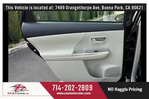 2013 Toyota Prius v Three