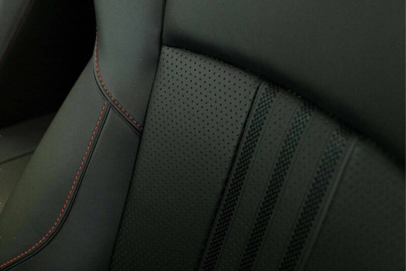 2026 Aston Martin DBX 707