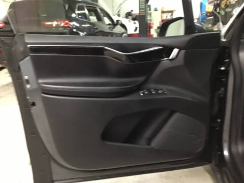 2016 Tesla Model X 75D
