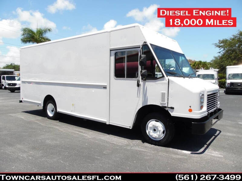 2022 Freightliner MT45 Chassis for sale at Town Cars Auto Sales in West Palm Beach FL