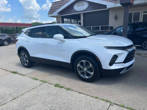 2023 Chevrolet Blazer for sale at River City Auto Center LLC in Chester IL