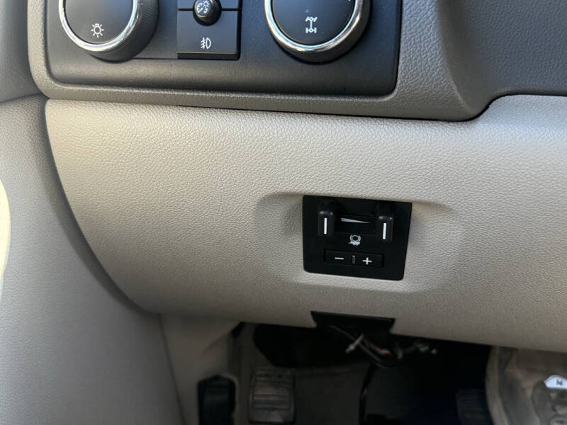 2009 GMC Sierra 3500HD SLT