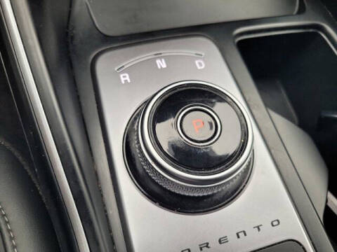 2023 Kia Sorento Hybrid EX