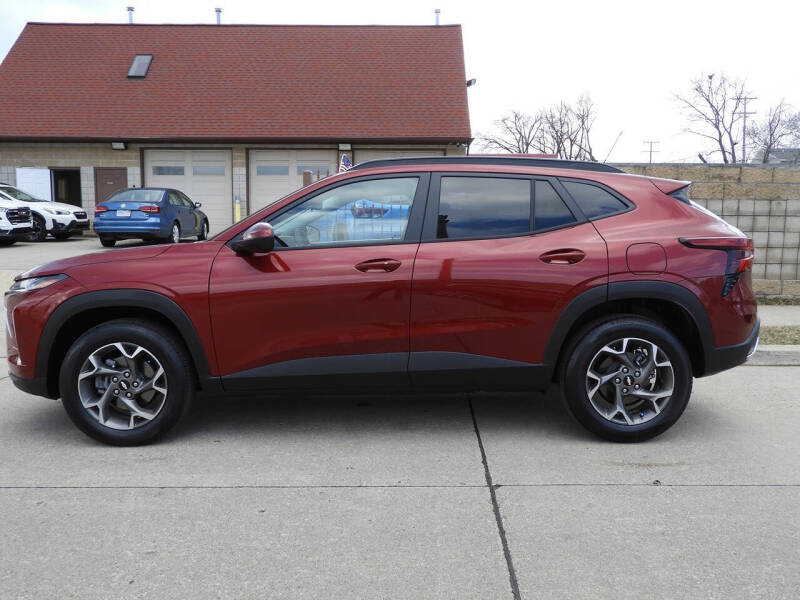 2025 Chevrolet Trax LT