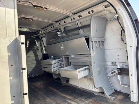 2018 Chevrolet Express 2500