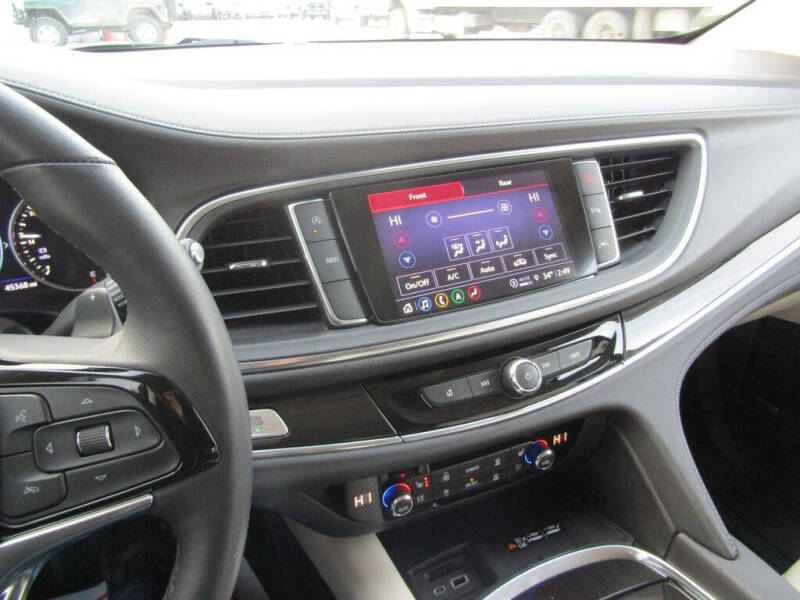 2023 Buick Enclave Premium