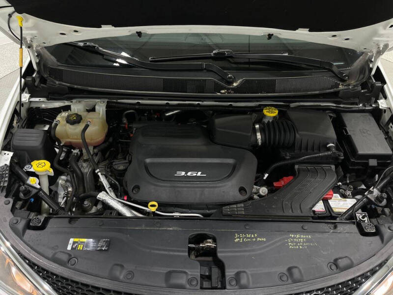 2018 Chrysler Pacifica Touring L Plus