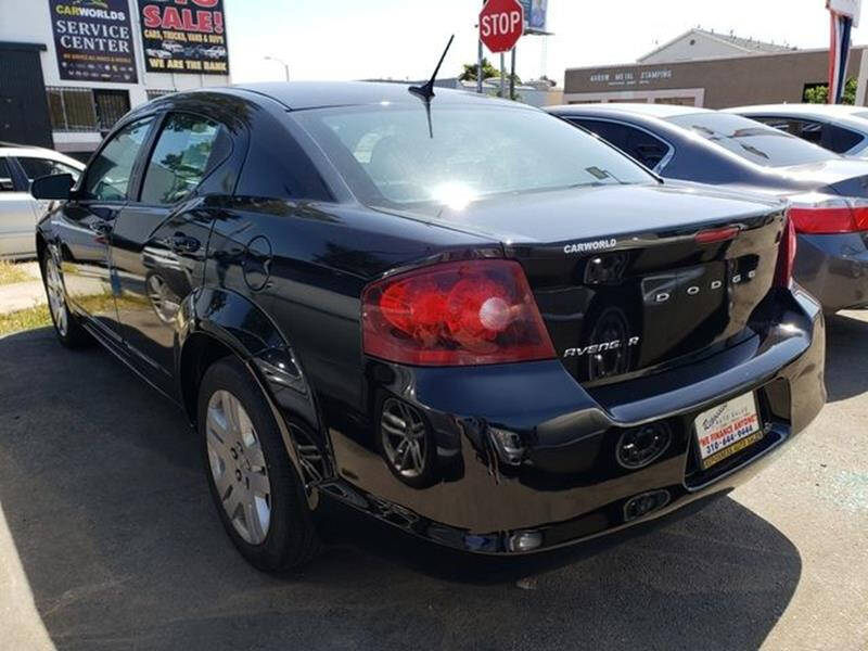 2012 Dodge Avenger SE