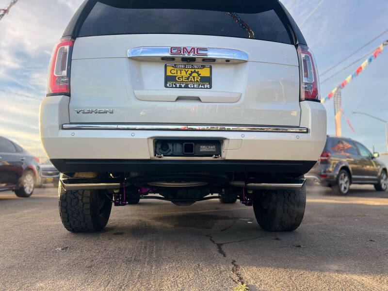 2015 GMC Yukon Denali