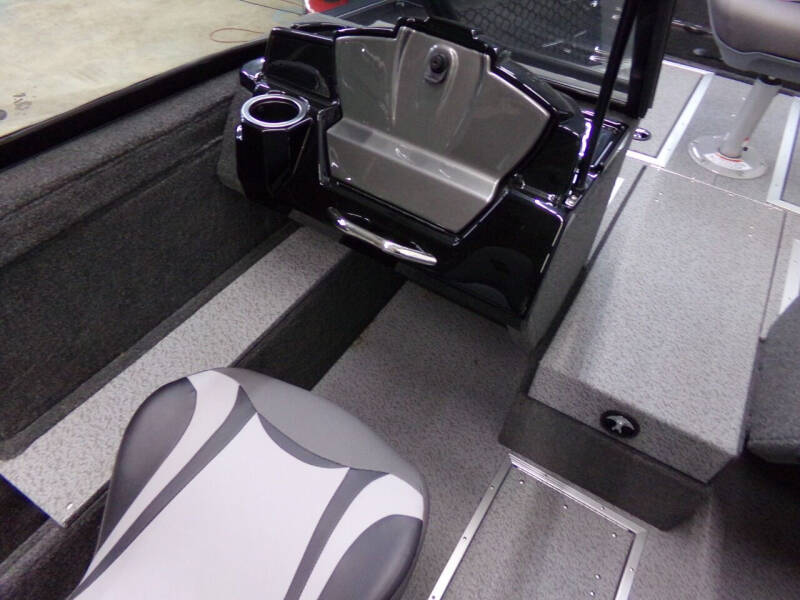 2022 STARWELD BY SMOKERCRAFT 17 FLEX PRO DC