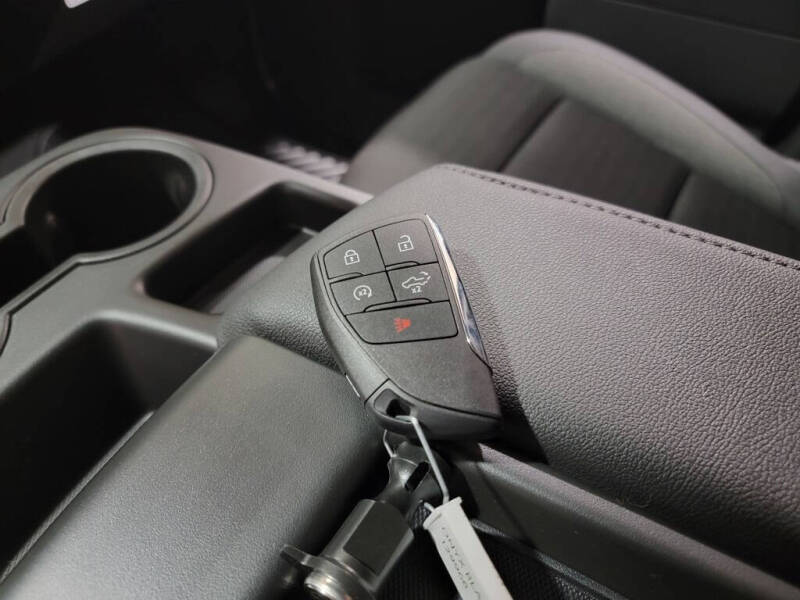 2026 GMC Sierra 1500 Elevation Standard