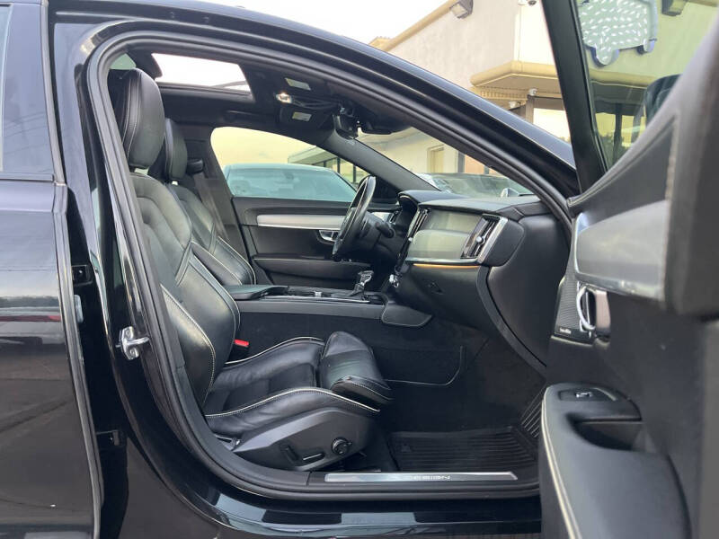 2020 Volvo S90 T6 R-Design