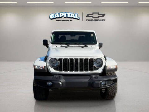 2025 Jeep Gladiator NightHawk