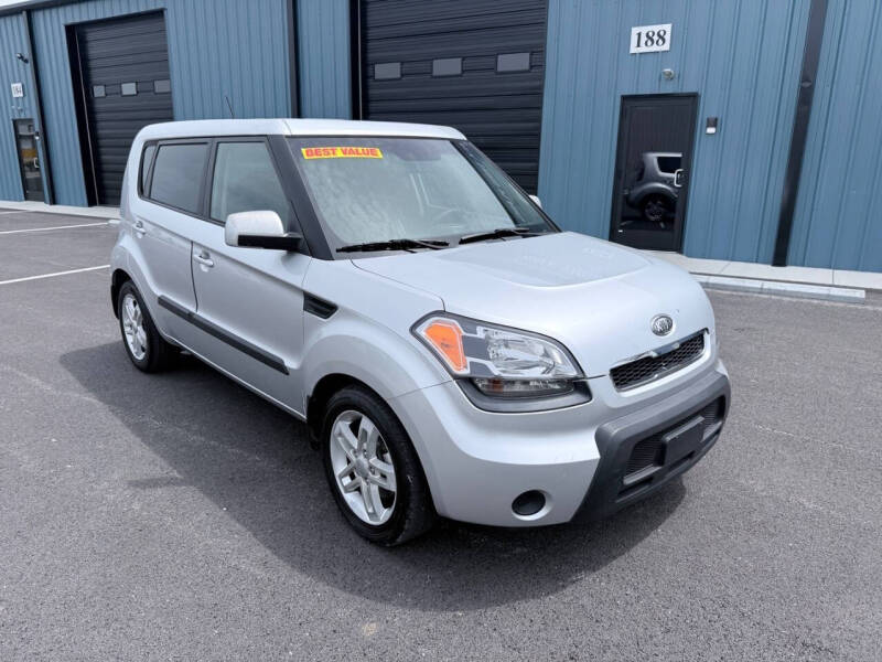 2011 Kia Soul +