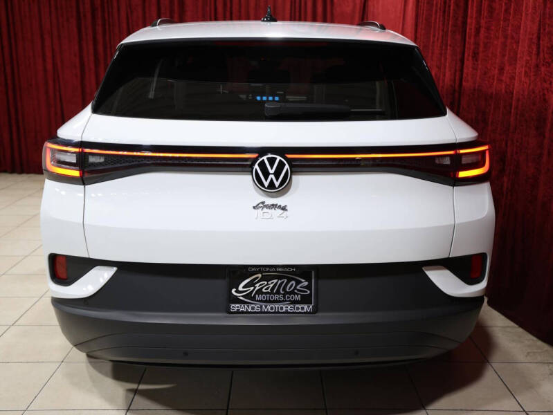 2023 Volkswagen ID.4 Pro