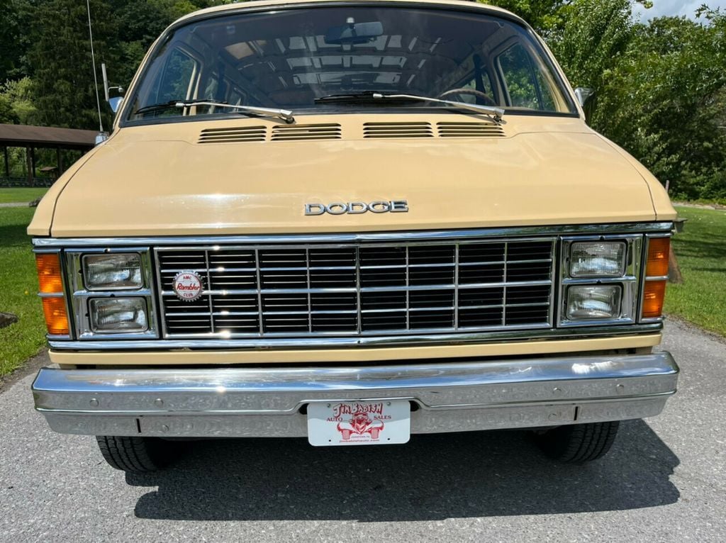 1981 Dodge Ram Van 10