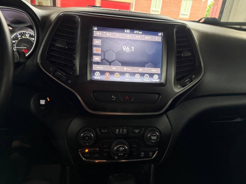 2019 Jeep Cherokee Trailhawk