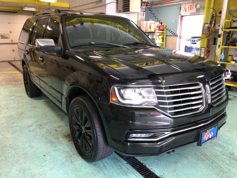 2015 Lincoln Navigator null photo 8