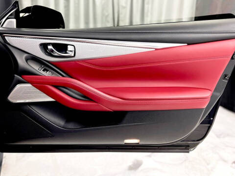 2019 Infiniti Q60 Red Sport 400