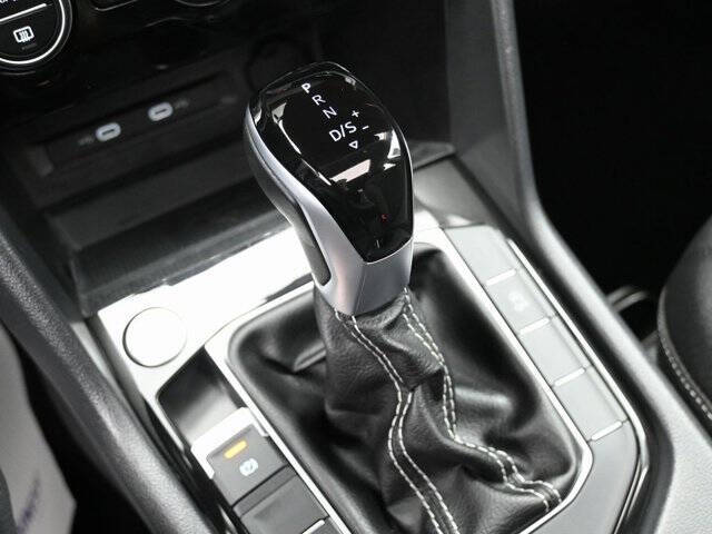 2024 Volkswagen Taos SE 4Motion