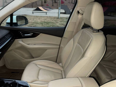 2017 Audi Q7 3.0T quattro Premium