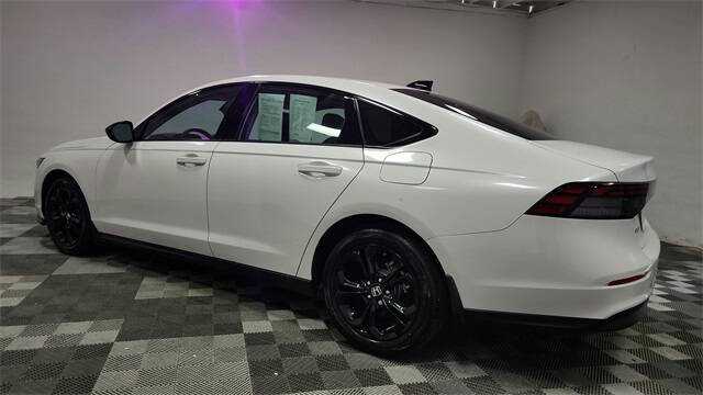 2025 Honda Accord SE